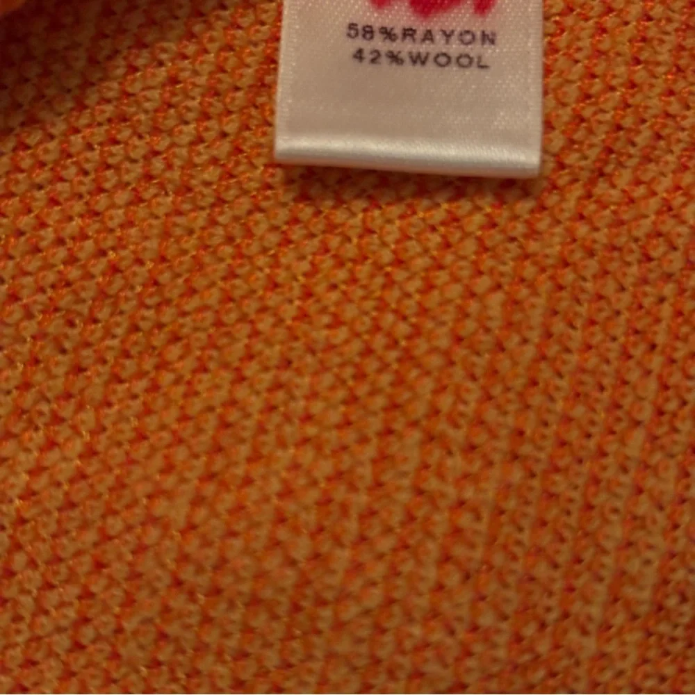St. John vibrant knit